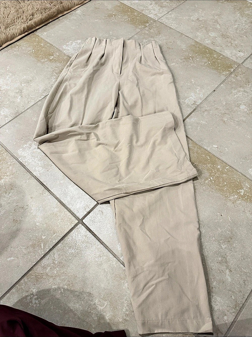 RNWY Wide Leg Pants in Beige Size Small Like New